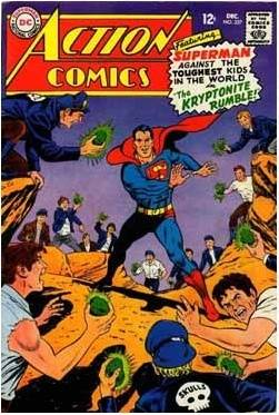 Action Comics (1938 Series) no. 357 - Used