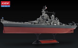 USS Missouri BB-63 Model Kit (1/700 Scale)