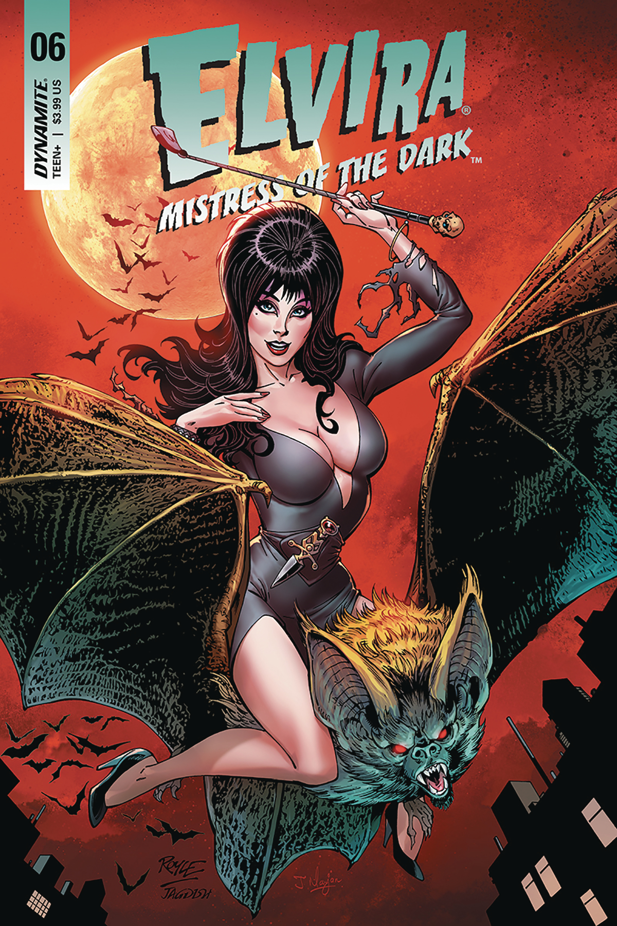Elvira Mistress of the Dark no. 6 (2018 Series) (Royle Cover) 