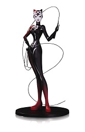 DC Artist Alley: Catwoman Sho Murase PVC Figure 