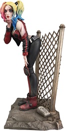 DC Gallery: Dceased: Harley Quinn PVC Statue 