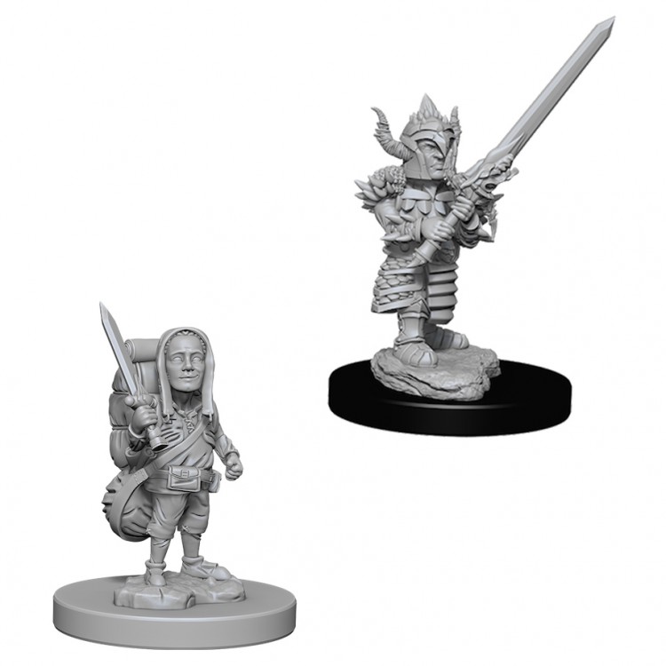 Dungeons and Dragons Nolzurs Marvelous Unpainted Minis: Male Halfling Fighter W6